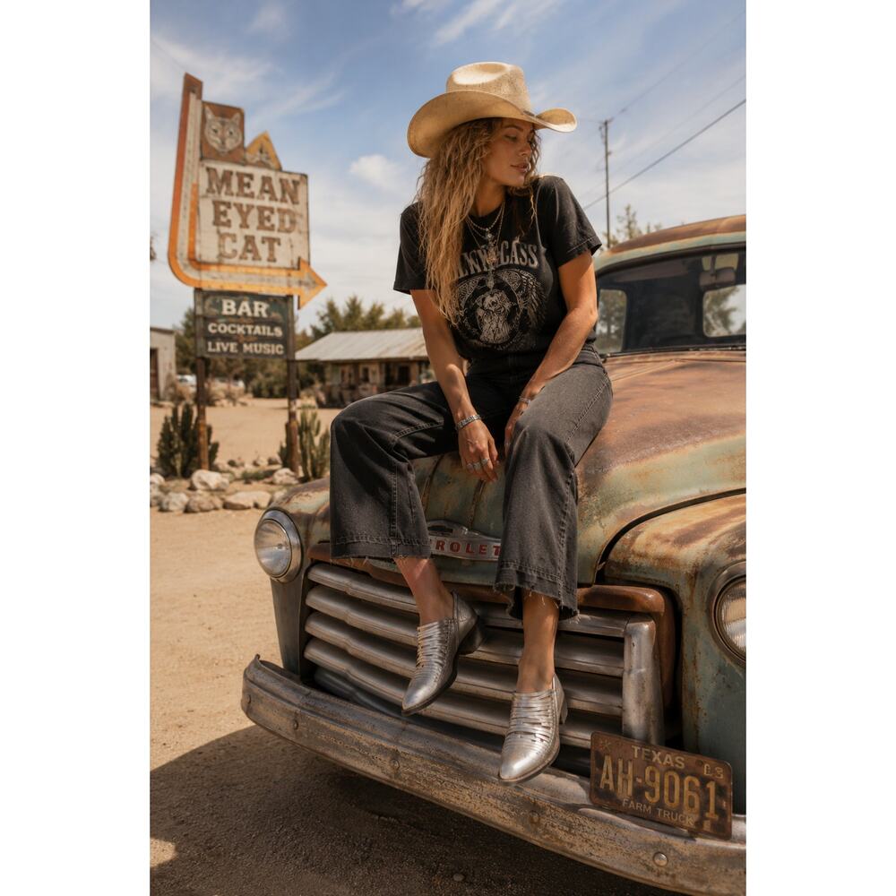 Metallic Silver Cutout Western Booties 7.5 Festival Futuristic Boho